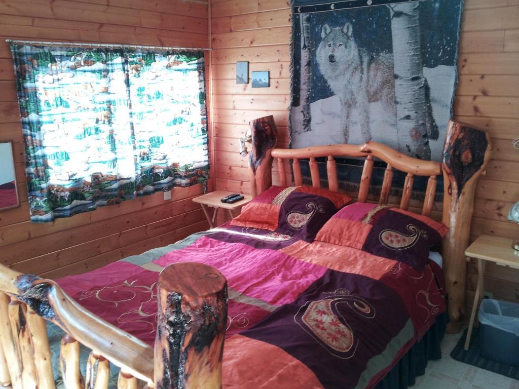 Steamboat Mountain Chalets Hotel Spillimacheen Quarto foto