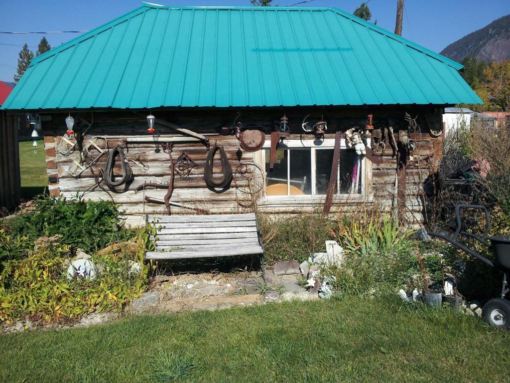 Steamboat Mountain Chalets Hotel Spillimacheen Exterior foto
